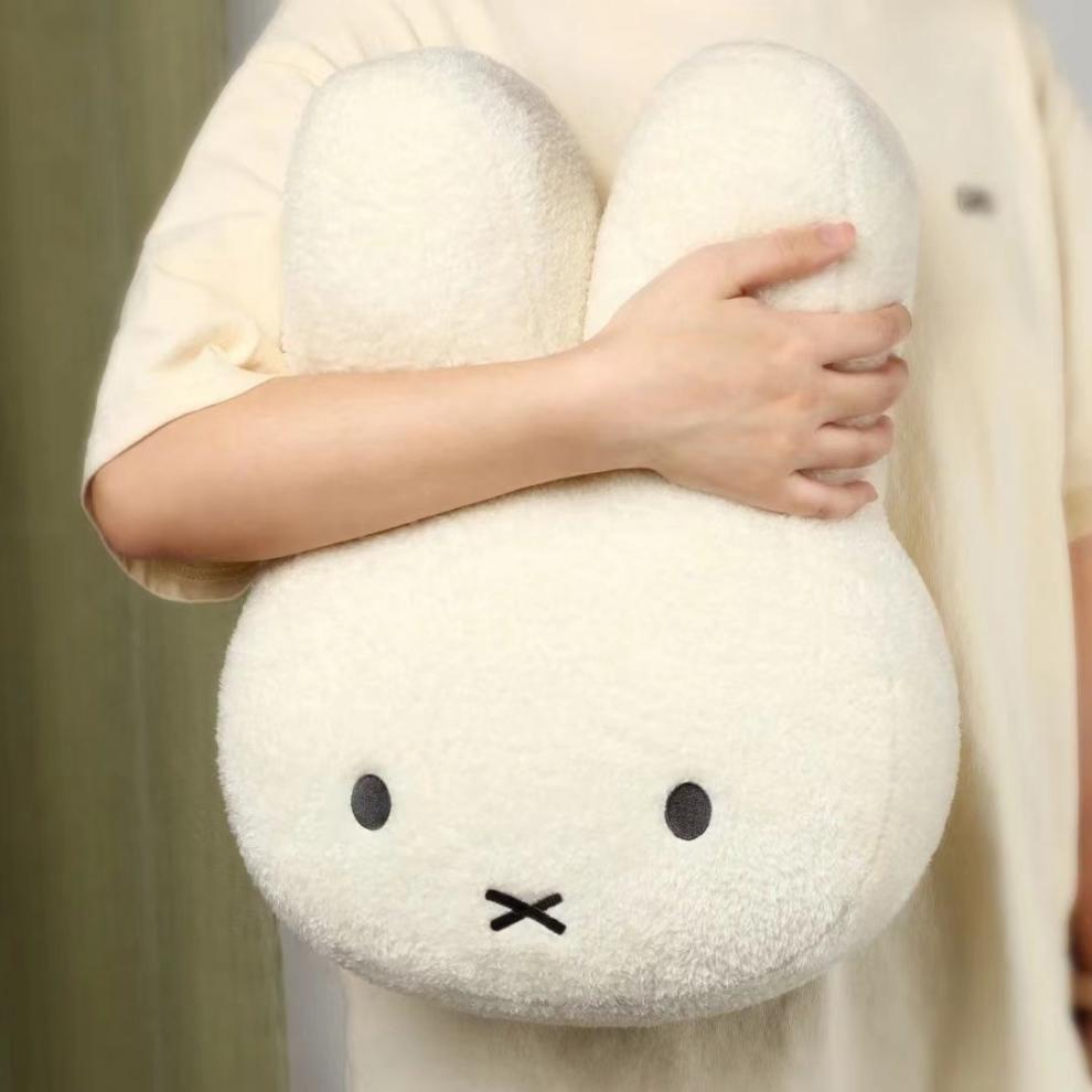 Miffy Kawaii Black Eyes Plush  - مراجعة Art Craft Eyes وسعره